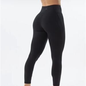 Alphalete Black Leggings